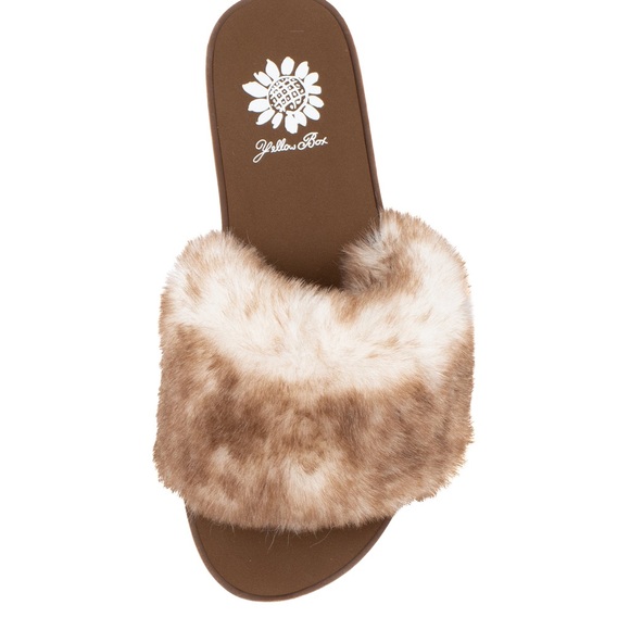 Yellow box flip flops Felah color Tan - Picture 2 of 8